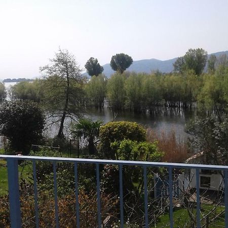 Una Finestra Sul Lago..Appartamento Verbania Dış mekan fotoğraf